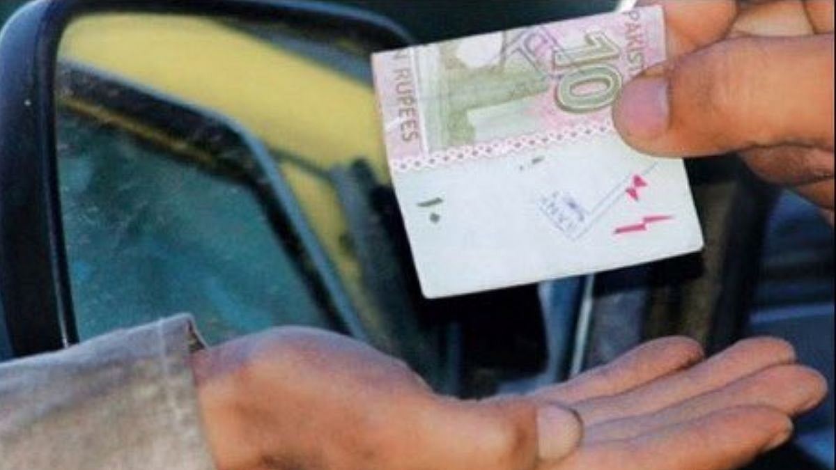 Saudi Arabia Deports 56,000 Pakistanis In Crackdown Against Organised Begging