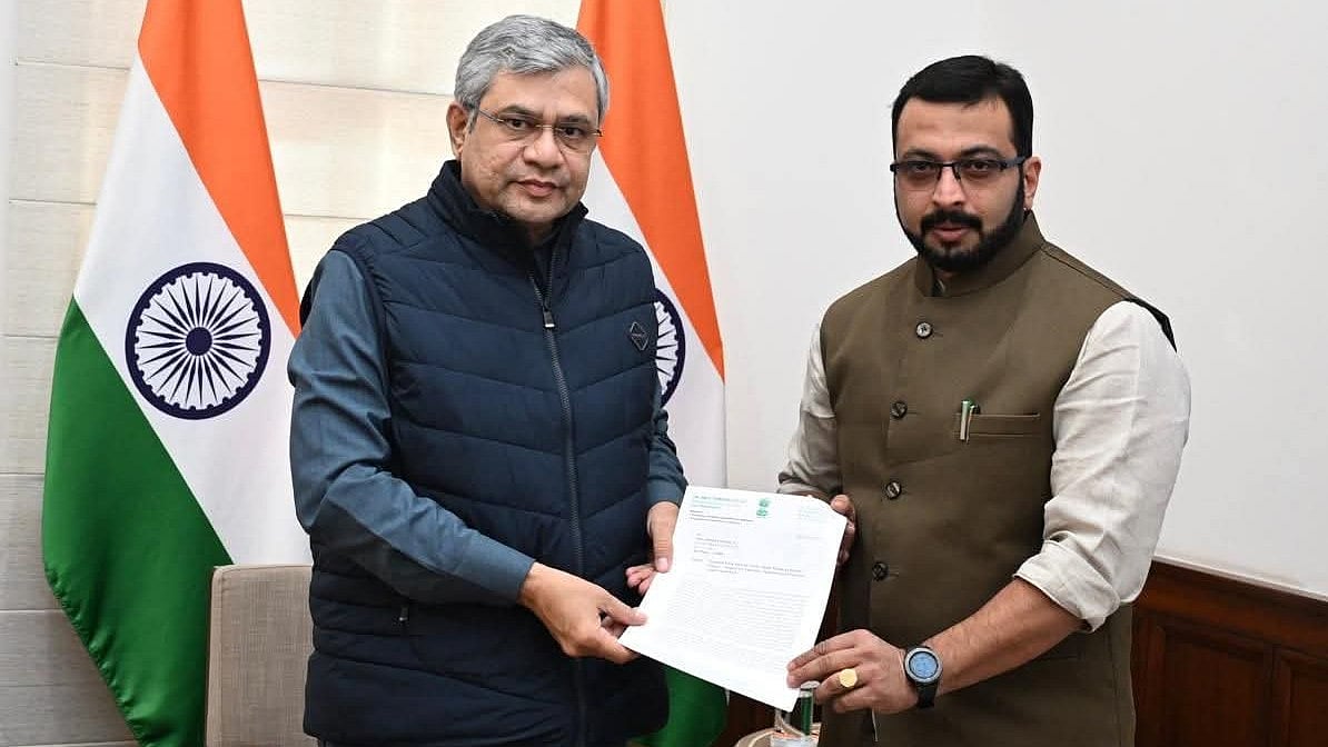 Relief For Villagers As NCP-SP MP Amol Kolhe Meets Union Railways Minister Ashwini Vaishnaw Over...