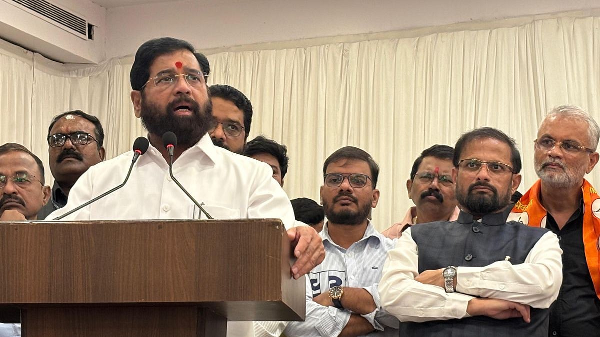 Thane Civic Polls 2026: Shiv Sena Sees Massive Rush For Tickets As Over 3,300 Aspirants Apply Across...