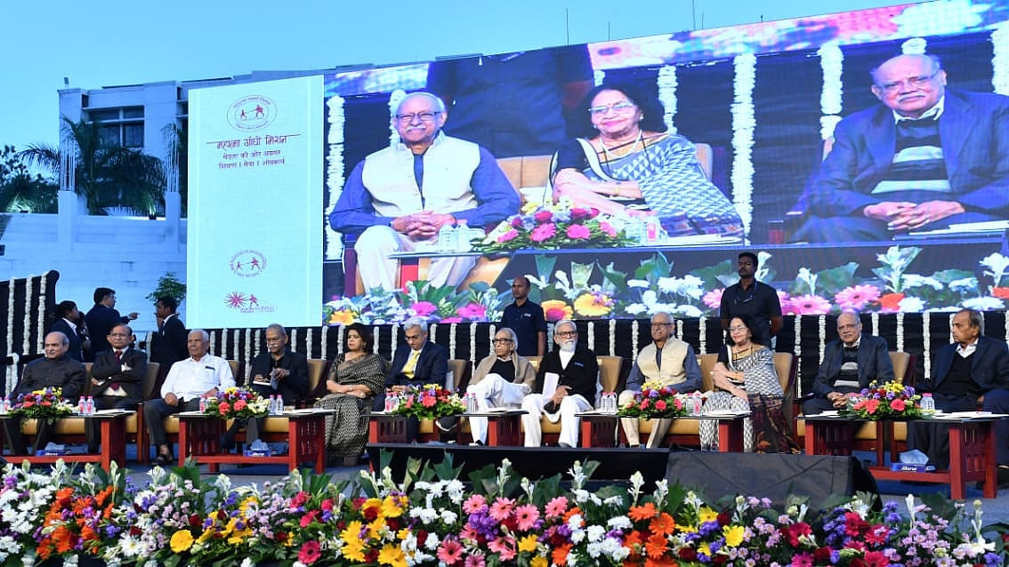 Chhatrapati Sambhajinagar: MGM Upholds Gandhian Values Through Education, Says Jnanpith Awardee...