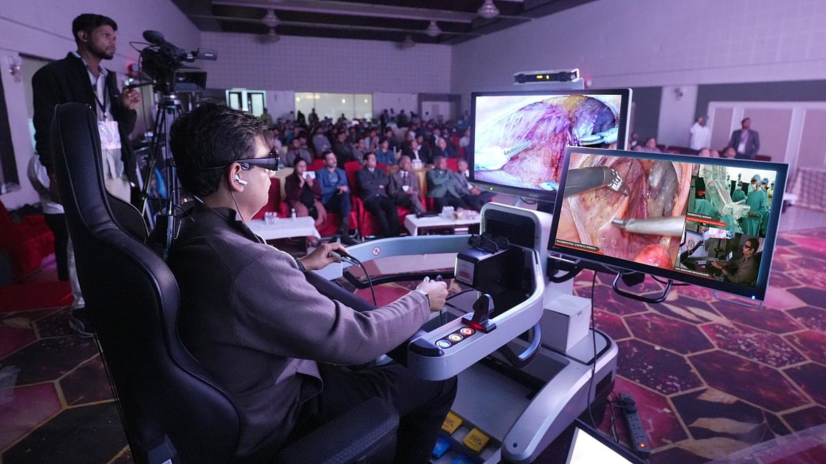 Indore News: Successful Remote Tele-Robotic Hernia Surgery; Sets New Benchmark