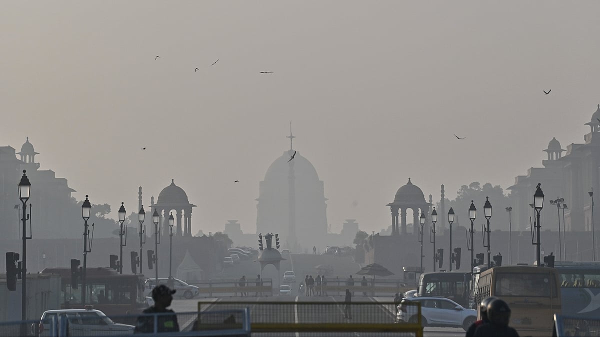 Delhi Air Pollution: Very Poor Air & Low Visibility Grip Capital As AQI Touches 377 