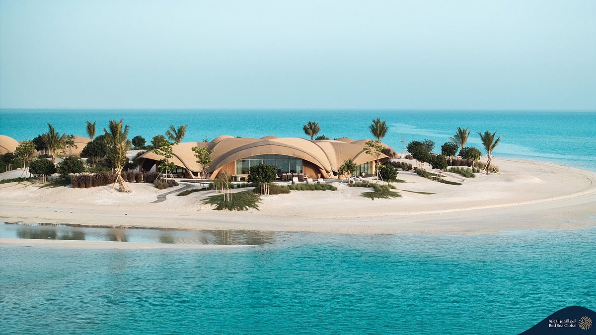 Cristiano Ronaldo Now Owns 2 Luxury Villas In Saudi's Red Sea: Here's What They Look Like 