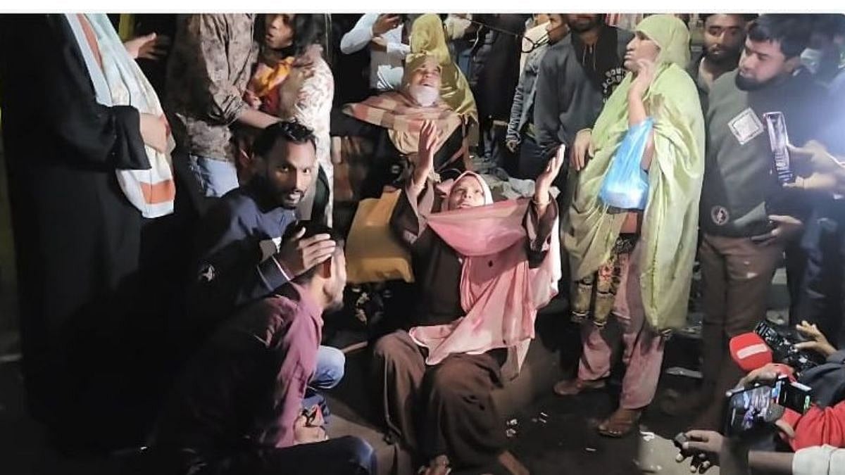 Bangladesh Unrest: 1 Killed After Petrol Bomb Hurled At Moghbazar Flyover In Dhaka 