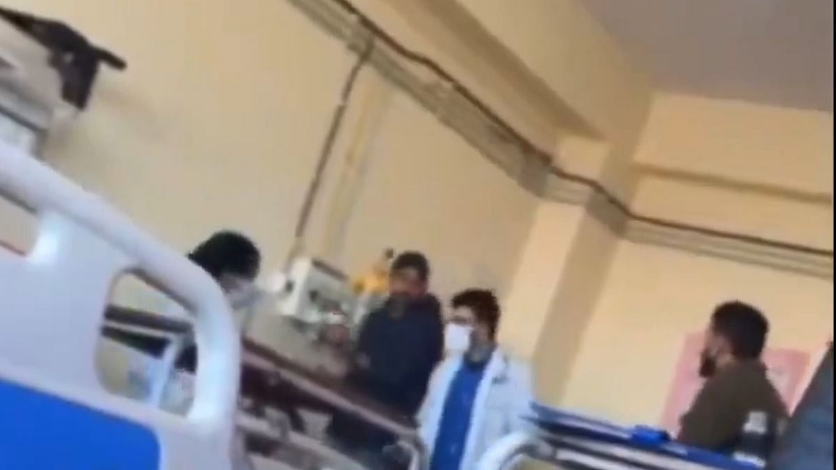 Himachal Pradesh Govt Terminates Senior Doctor Over Hospital Brawl With Patient