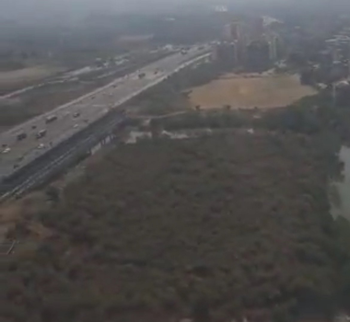 Navi Mumbai Airport Landing Offers Flyers A Green & Clean First View Of The City; VIDEO