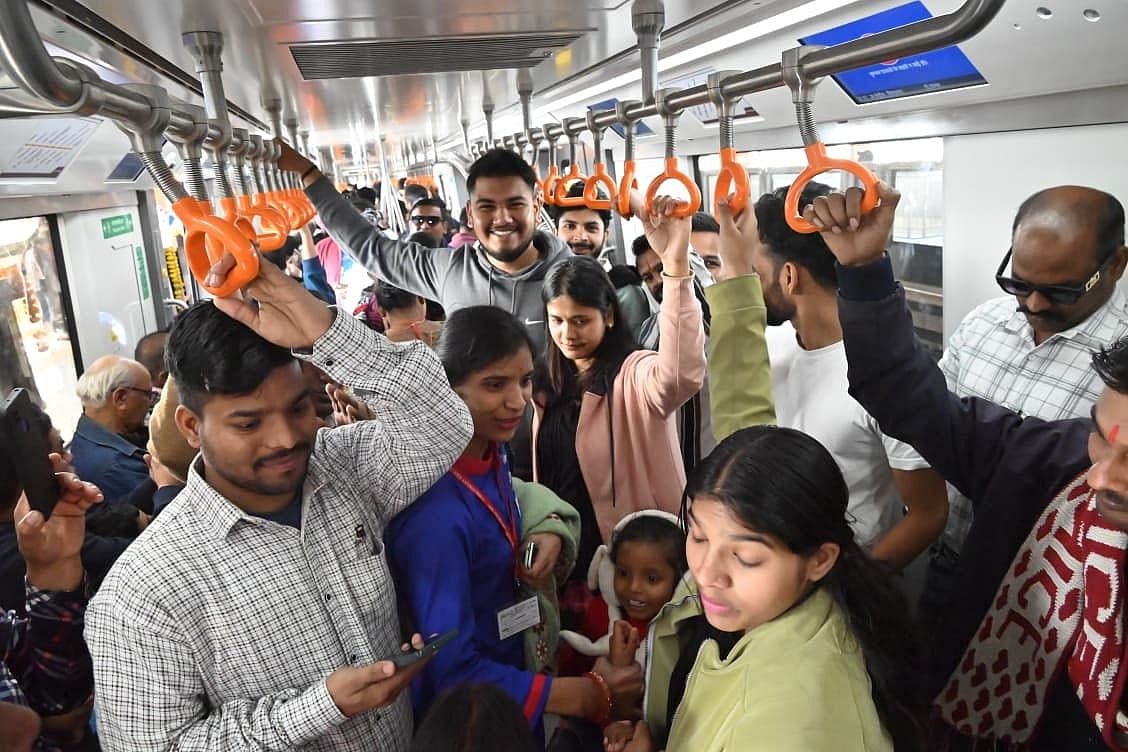 Bhopal Metro: Take A Note Before Boarding-- There Is No Insurance Cover For Commuters