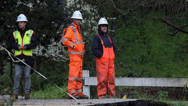 US: Powerful Winter Storm Batters California, Triggers Mudslides, Rescues And Evacuations | Viral...