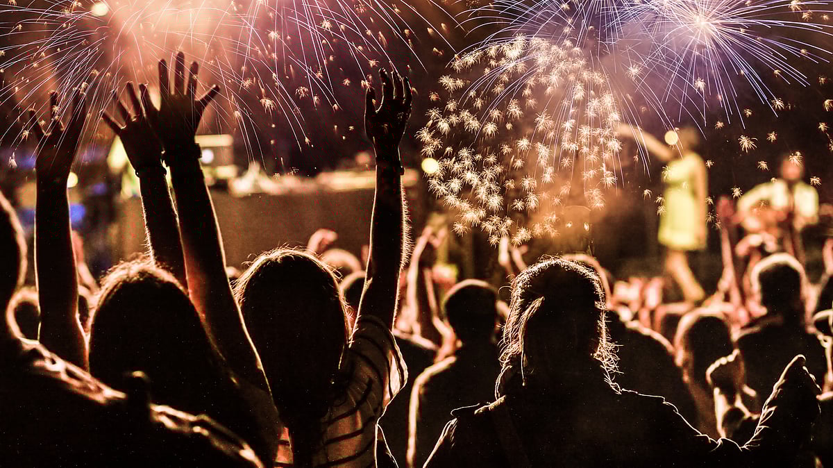 Indore News: City Rings In 2026 With High-Energy Parties In A Night Of Dazzling Lights, Music, And Unforgettable New Year Revelry |