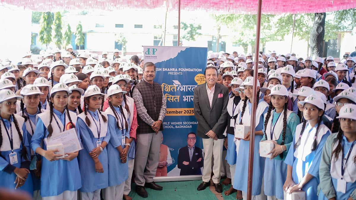 Dr Dinesh Shahra Inspires Students And Champions Sustainable Development During His Visit To Indore