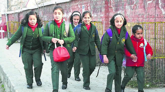 Cold Wave Forces Suspension Of Classes In All Ranchi Schools From KG To Class 12 Till December 31 