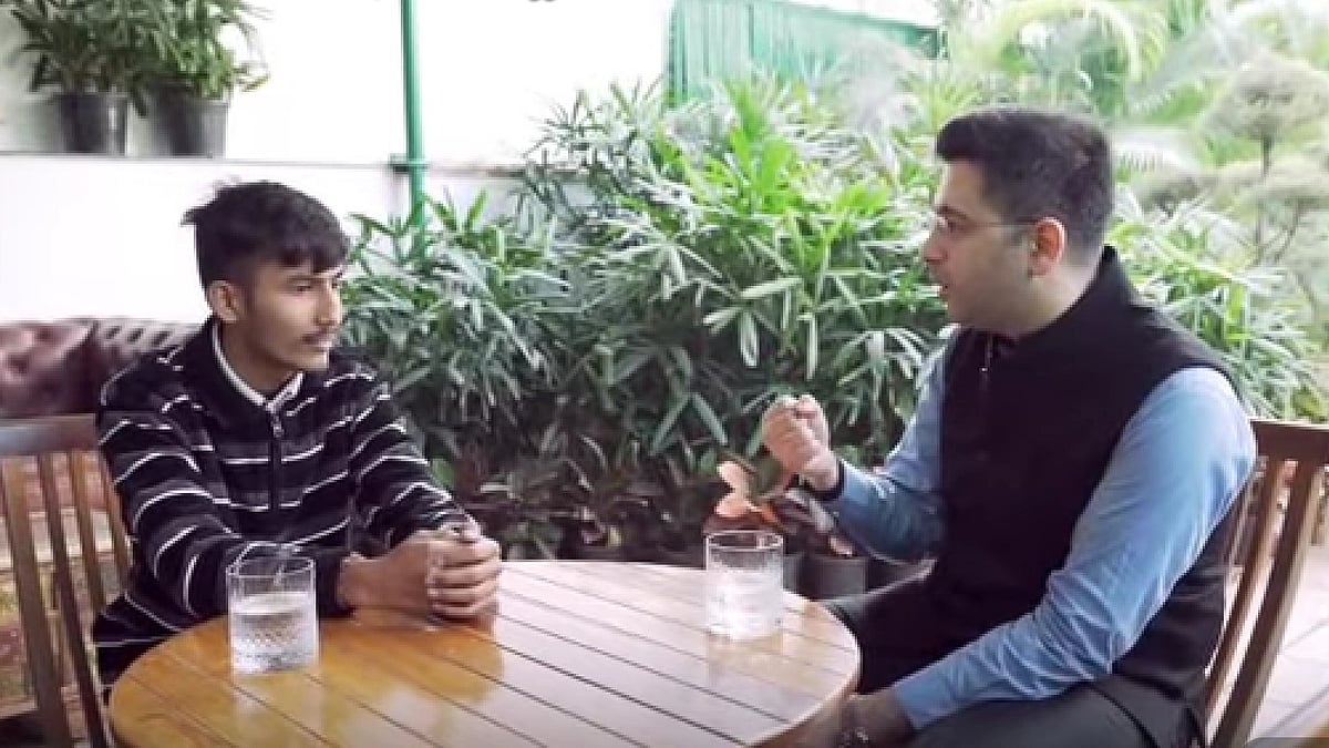 Raghav Chadha Invites Blinkit Delivery Boy For Lunch After His Low Daily Earnings Video Goes Viral