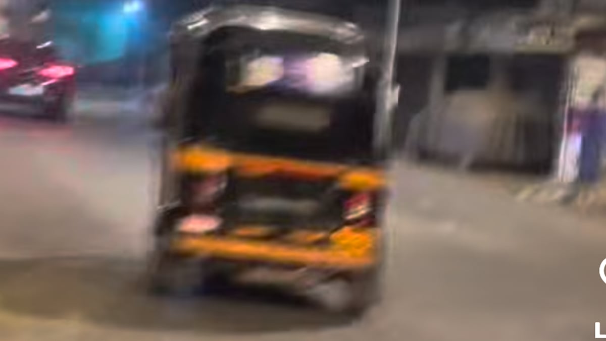 Mumbai: Drunk Reckless Auto Rickshaw Driver Harasses Women, Endangers Pedestrians In Andheri; Viral...
