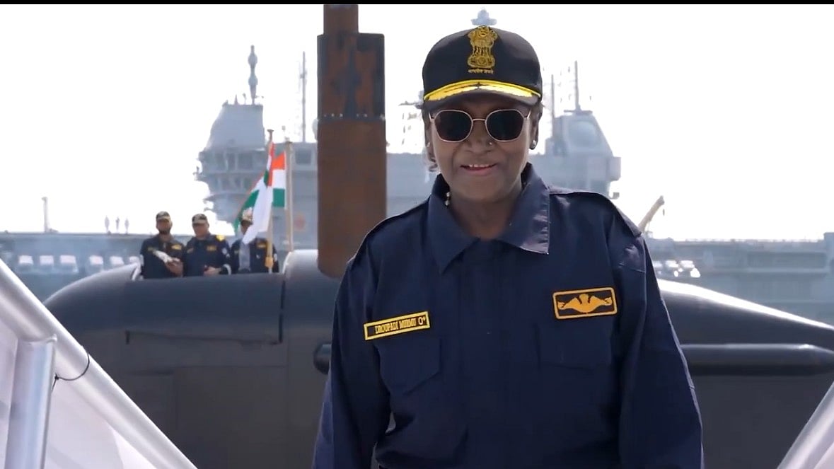 President Droupadi Murmu Embarks On Historic Submarine Sortie Aboard INS Vaghsheer From Karwar; Pics & Videos Inside 
