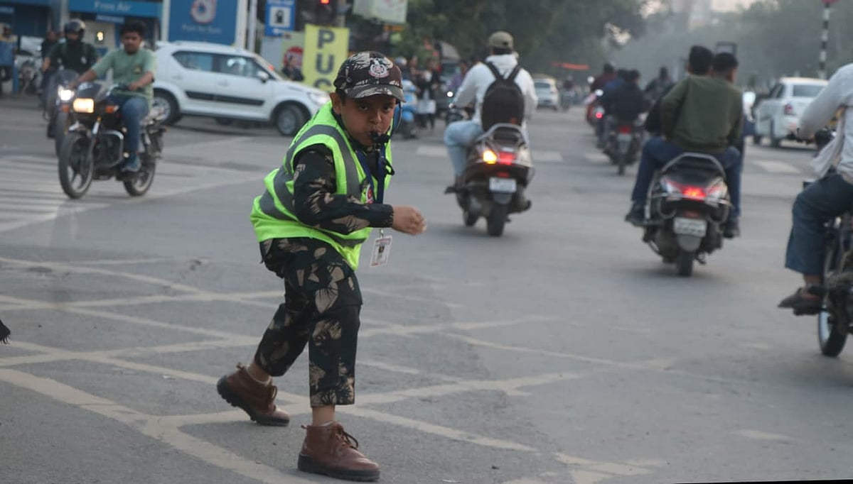 Indore news: 11-Year-Old ‘Soldier’ Sings Indore Toward Safer Roads