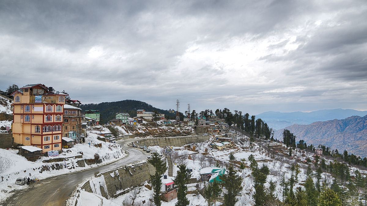 Shimla Weather Update: Snowfall Is Predicted In The City & Its Surrounding Regions; IMD Issues Orange Alert 