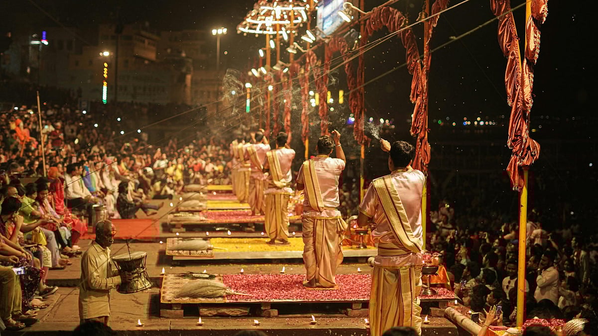 Mumbai To Welcome New Year 2026 With Banaras-Style Ganga Aarti In Thane! 