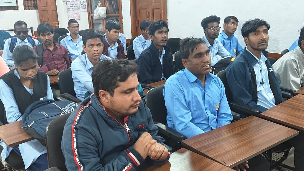 MP News: Art and Craft Training begins In Jabalpur