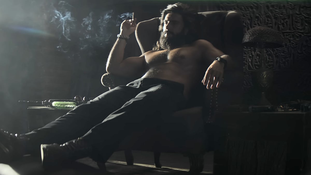 'Maine Bohot Mehnat Ki Hai': Paparazzo Recalls Ranveer Singh's Emotional Reply After Dhurandhar, Reveals Actor Gained 15 Kgs For Role 