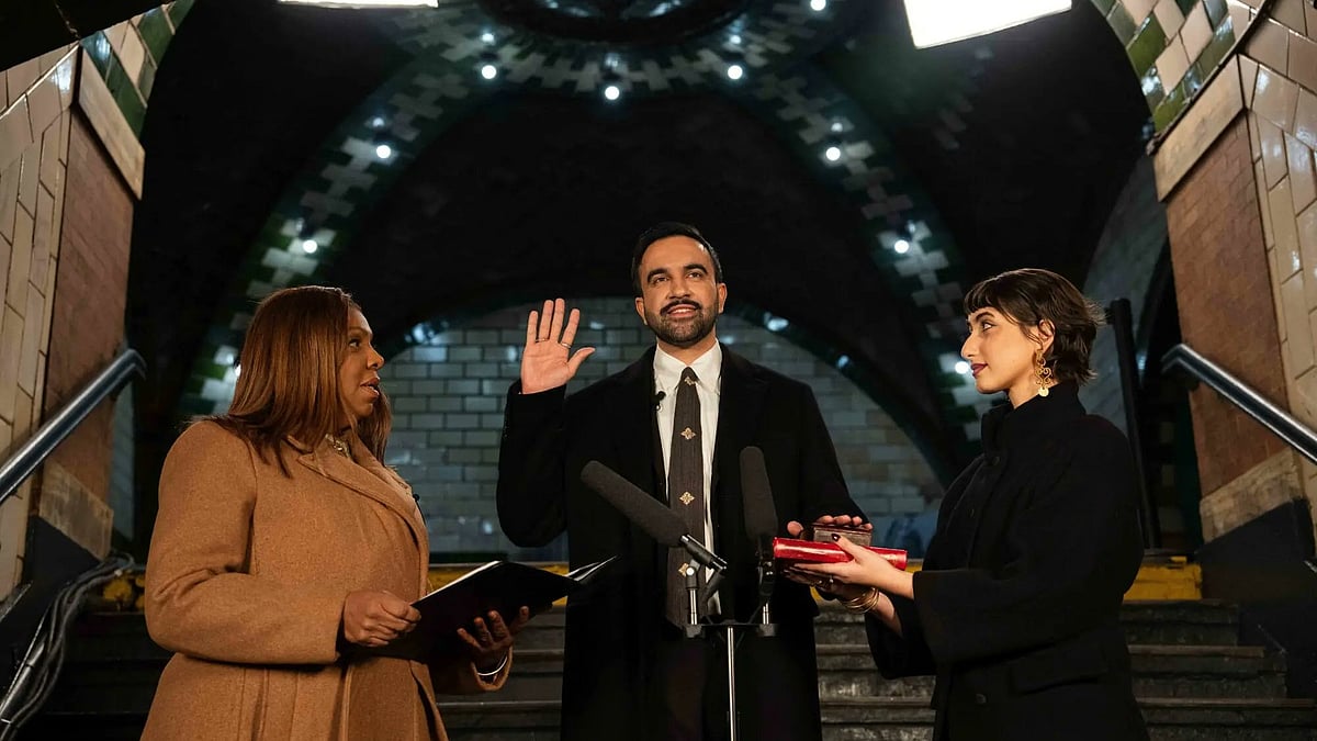 'Logon Ke Dil Badal Gaye Hain': NYC Mayor Zohran Mamdani Recalls Conversation With Pak Aunty In Oath-Taking Speech; Video 