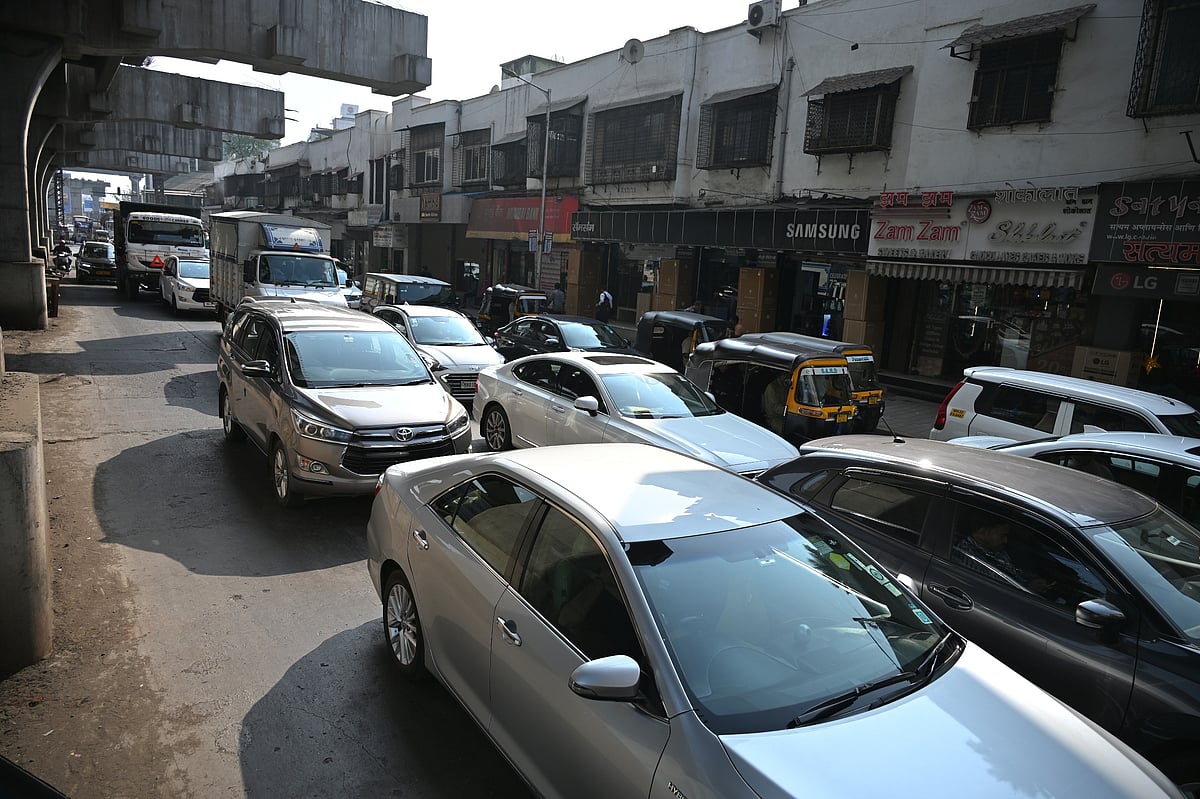 BMC Polls 2026: H West Ward Emerges As Glamour–Ground Reality Battleground In Mumbai's Khar