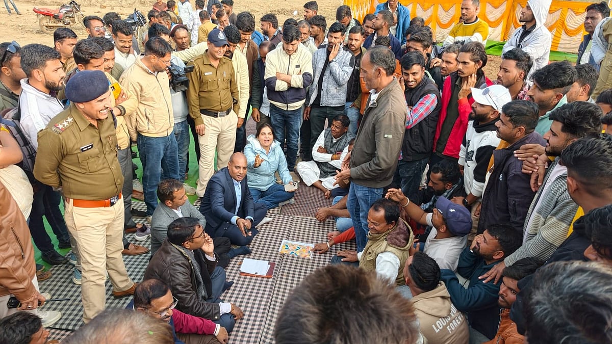 MP News: Farmers’ Unity Forces Admin To Hold Gram Sabha In Neemuch