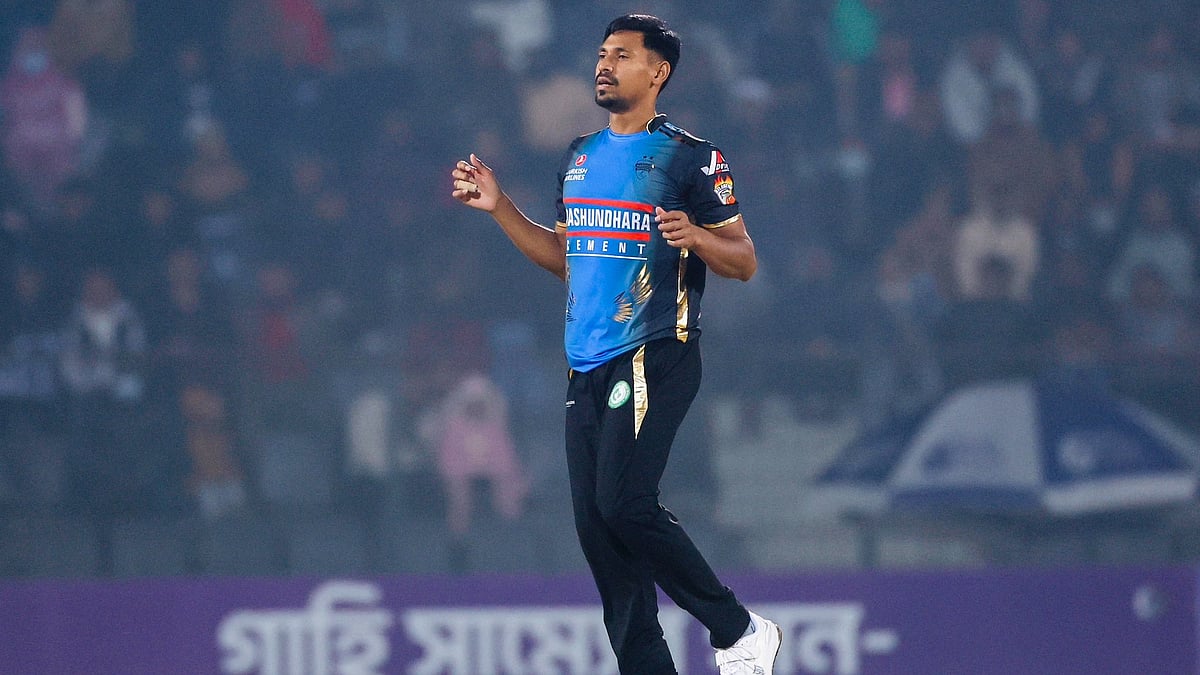 KKR-Mustafizur Rahman Controversy: Which Bowlers Can Shah Rukh Khan's Team Target To Replace...