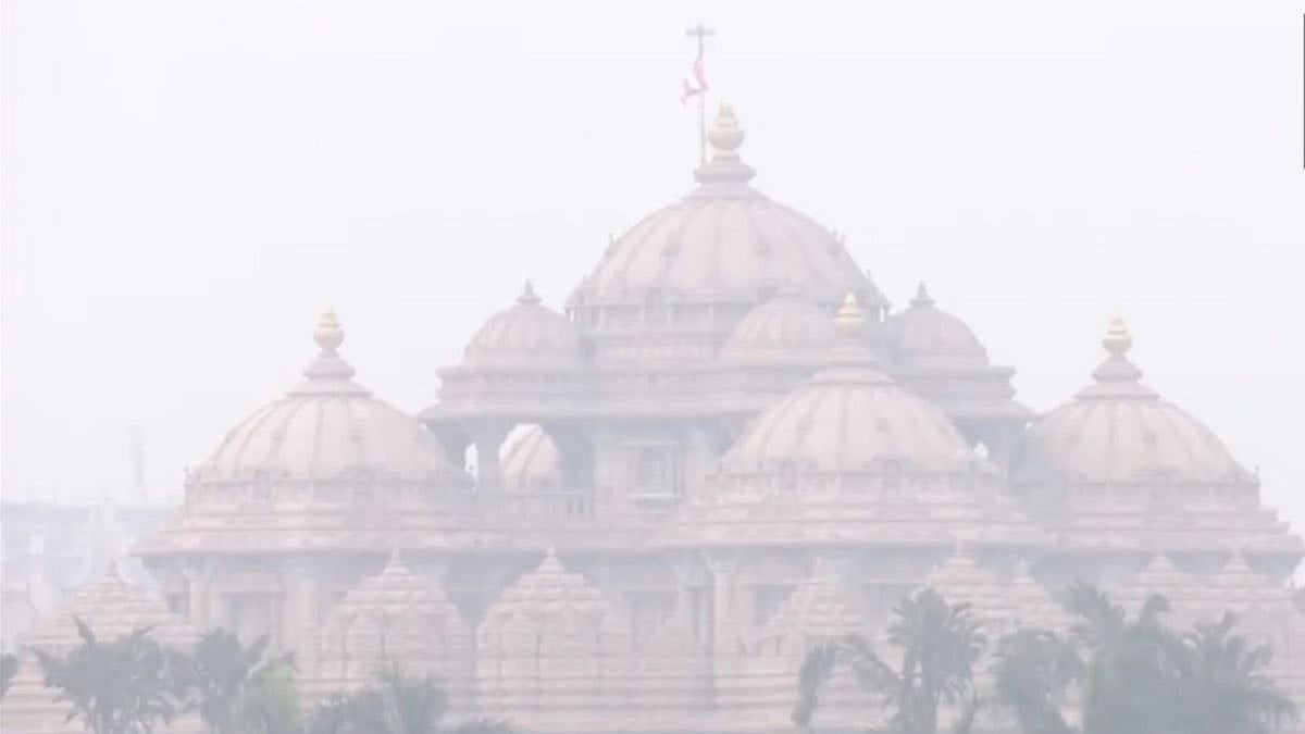 Delhi Air Quality Remains 'Poor' At 248 AQI; Several Areas In 'Very Poor' Category 