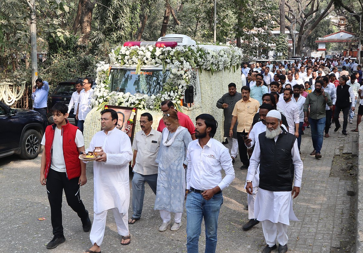 Pune: Former Union Minister Suresh Kalmadi's Last Rites Performed At Vaikunth Crematorium - PHOTOS