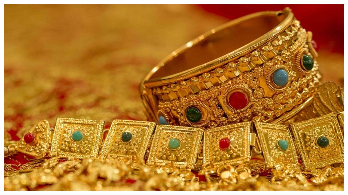 Gold Price Surge & Premiumisation Lift Titan Q3 Revenue To 40% 