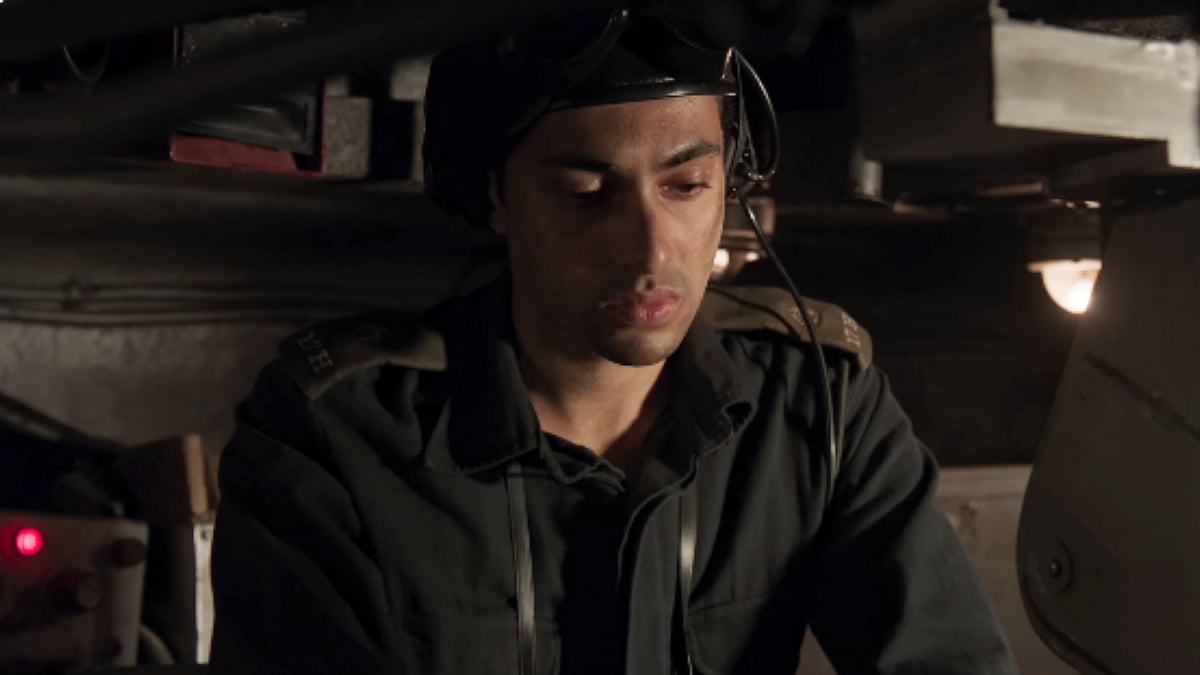 Ikkis Box Office Collection Day 6: Dharmendra & Agastya Nanda Starrer Continues Slow Run, Collects ₹1.50 Crore 