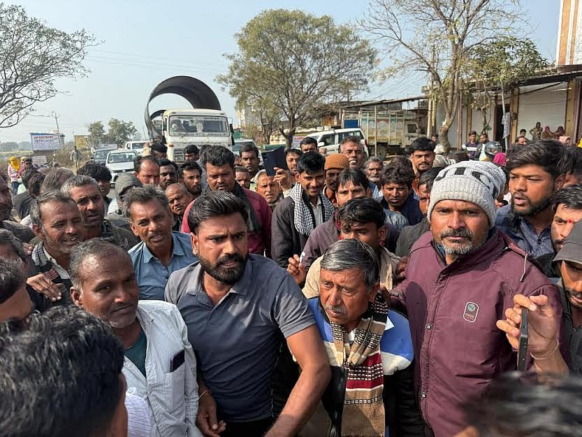 MP News: Farmers Stages Protest In Mandsaur Over Daytime Power Supply Issues