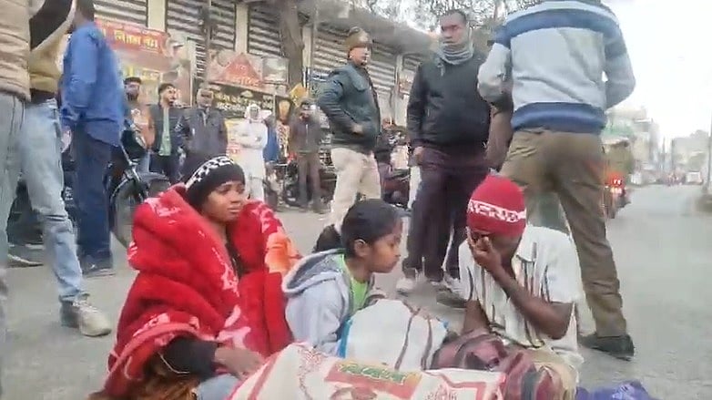 MP News: Newborn Daughter's Funeral Performed On Highway In Sehore; Father Alleges Hospital's...