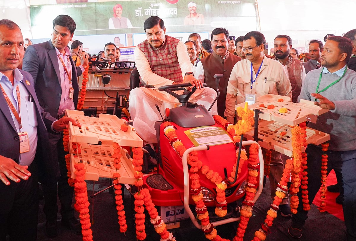 MP News: CM Mohan Yadav Flags Off 1101 Tractors To Launch 'Krishi Kalyan Varsh', Himself Drives...