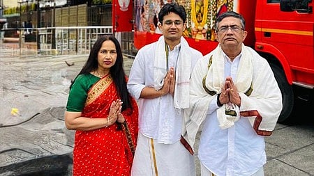 NSE CEO Ashishkumar Chauhan Calls Tirupati Darshan A ‘Good Omen’ After SEBI IPO Update 