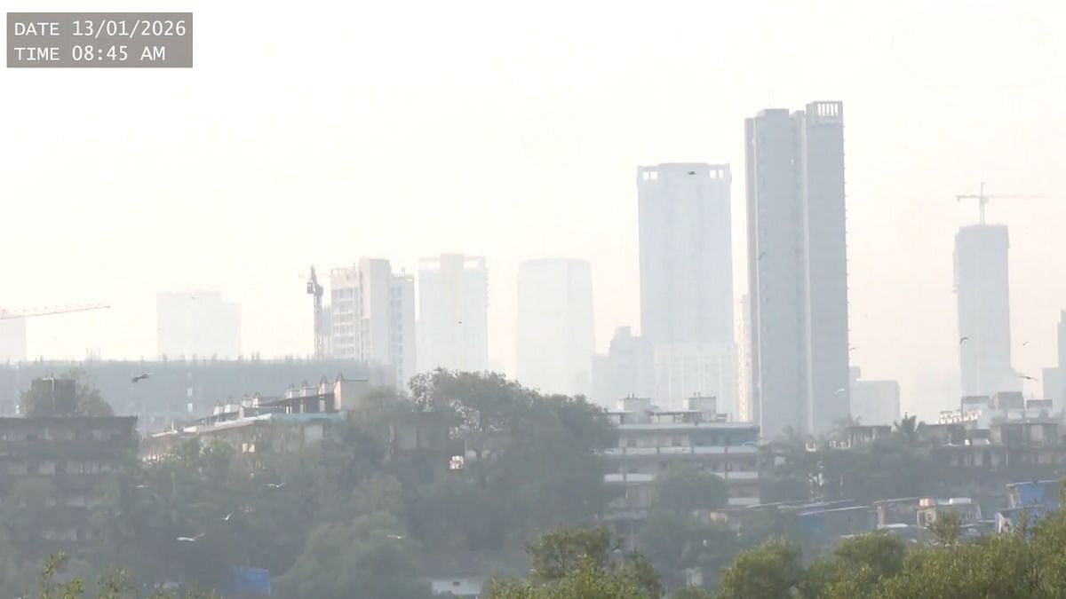 Mumbai Weather Update For Jan 13, 2026: Clear Skies Give Way To Smog As City Wakes Up To Unhealthy Air Despite Winter Chill; AQI At 239 