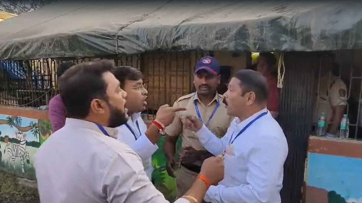 Maharashtra Civic Elections 2026: Polling Briefly Disrupted In Panvel As BJP & MVA Workers Clash Over Alleged Duplicate Voting