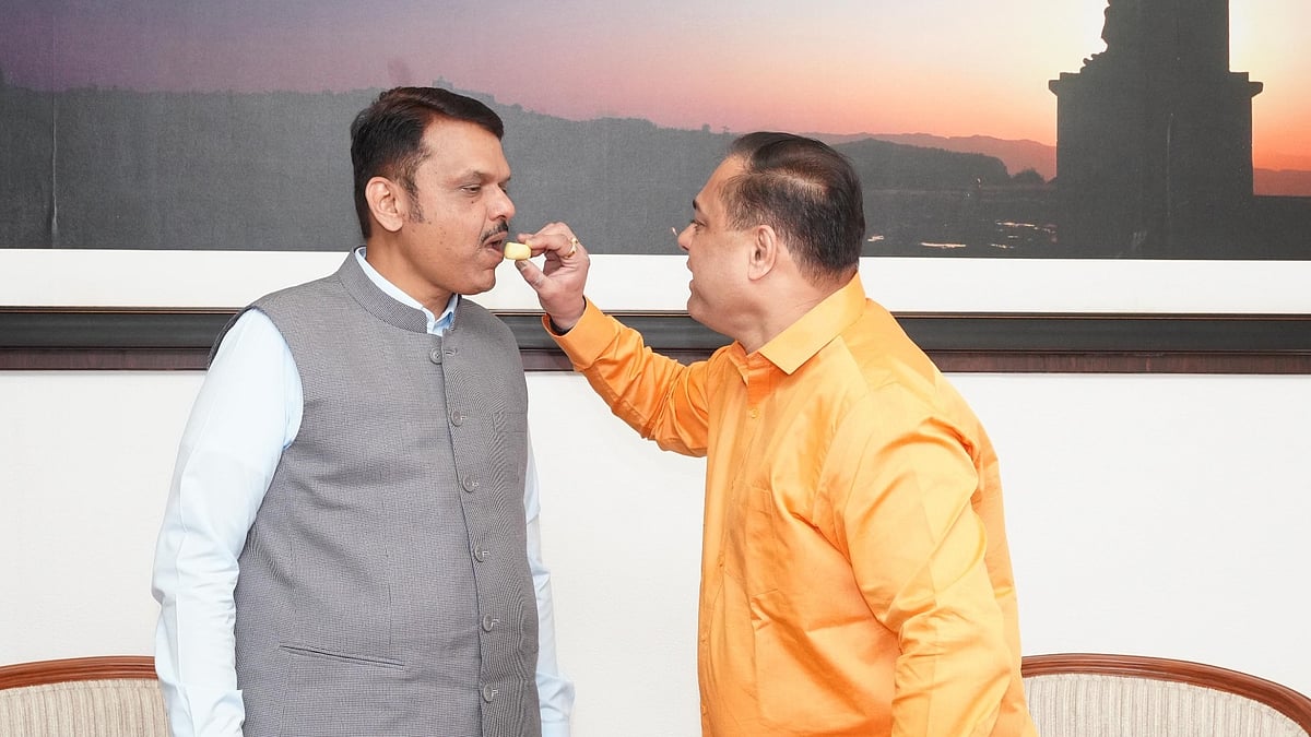 BMC Elections 2026 Results: BJP Mumbai Chief Ameet Satam Meets CM Fadnavis At Varsha As Party Heads...