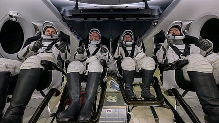 SpaceX Brings Back 4 NASA Astronauts To Earth In First-Ever Medical Evacuation From ISS 