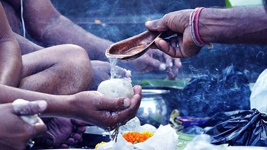 Charity On Mauni Amavasya 2026: A Guide To Honouring Ancestors 