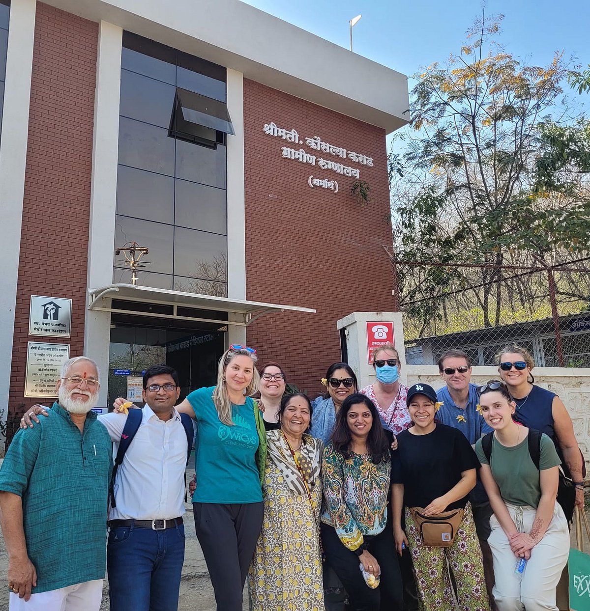 Foreign dignitaries visiting Kausalya Karad Charitable Hospital 