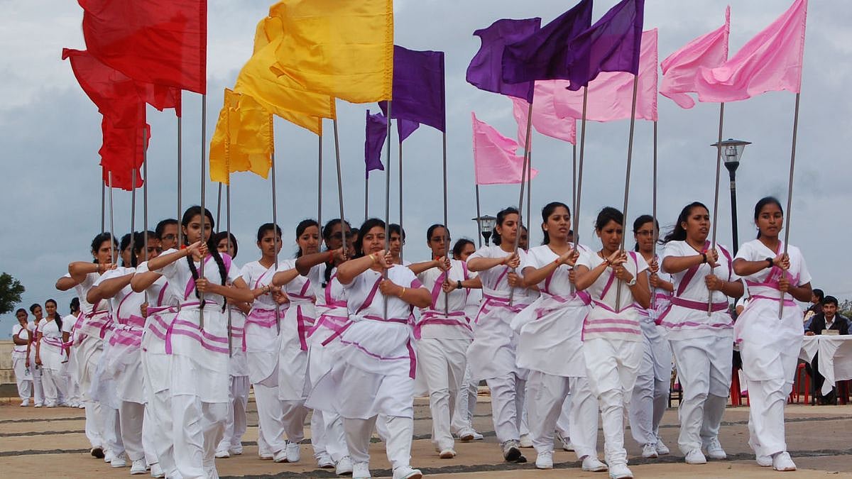 Rashtriya Sevika Samiti Organizes Makar Sankranti Saghosh Sanchalan In Panvel To Promote Nation First 