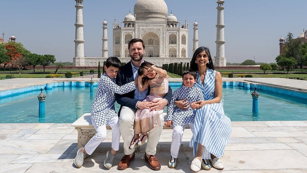 JD Vance & Usha Vance with their childrens in India  | Instagram 