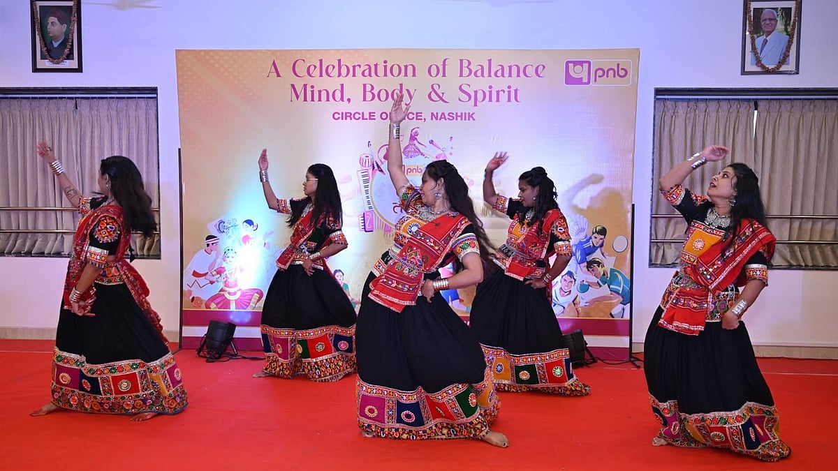 Nashik: Punjab National Bank Celebrates Employee Talent At 'Taal Tarang' Cultural Event