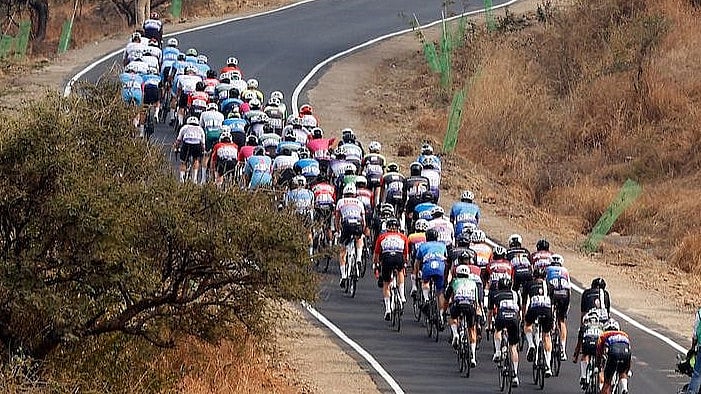 Caught On Camera: 30-Cyclist Pile-Up Brings Pune Grand Tour Stage 1 To A Halt | WATCH