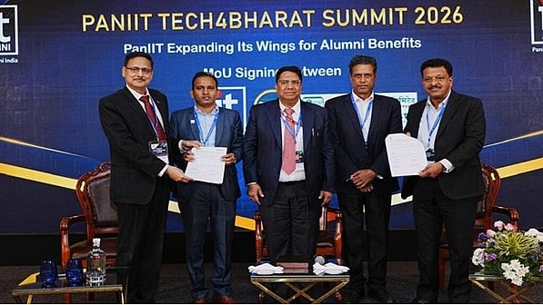 Balmer Lawrie partners with PanIIT Alumni India to offer integrated Travel, Logistics and Mobility Services