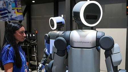 Hyundai's Market Cap Touches $67.7 Billion Mark On Optimism Over Robotics, Self-Driving Projects 