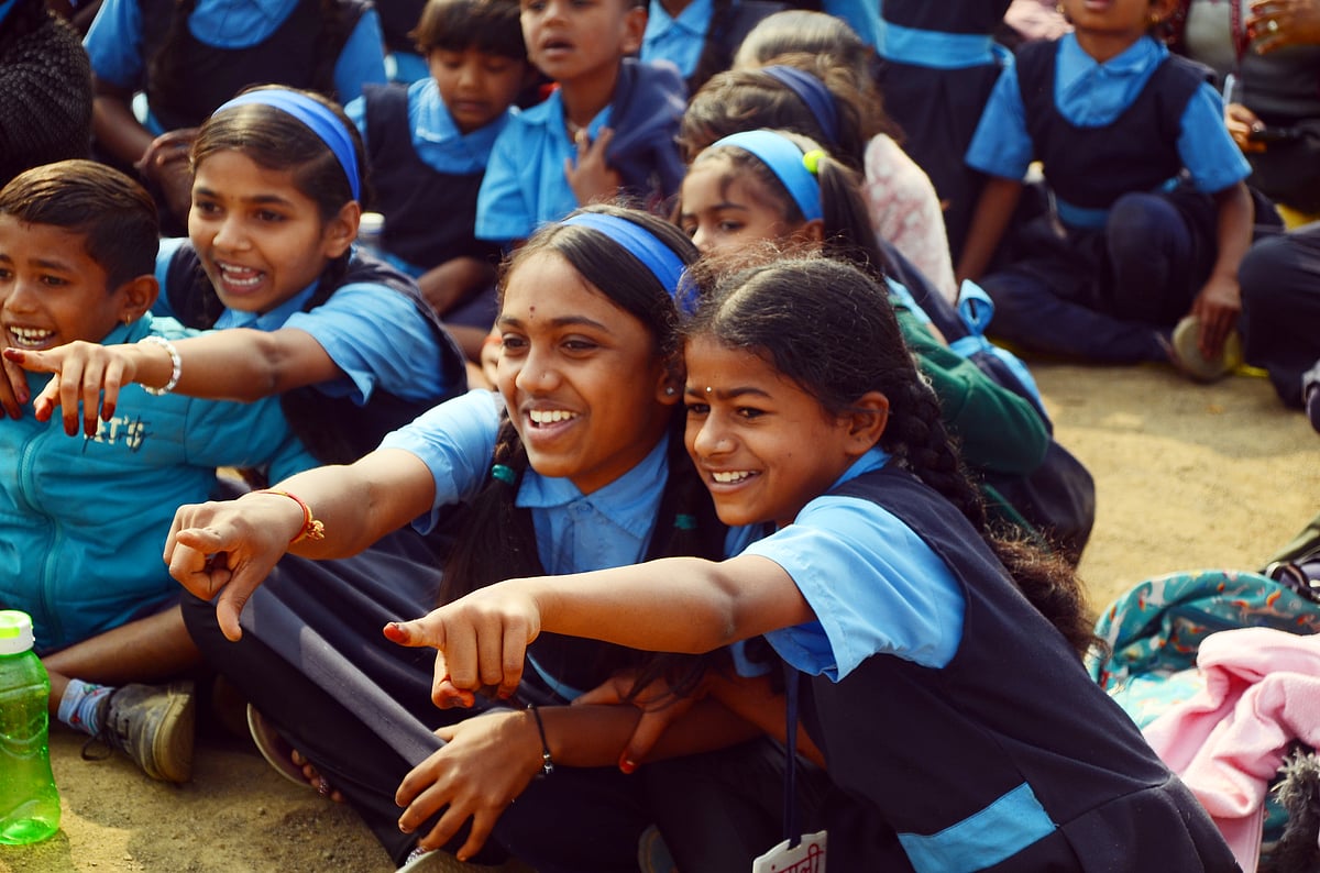 PHOTOS: Indian Air Force's Suryakiran Team Performs Dazzling Aerial Show Over Nashik's Gangapur Dam