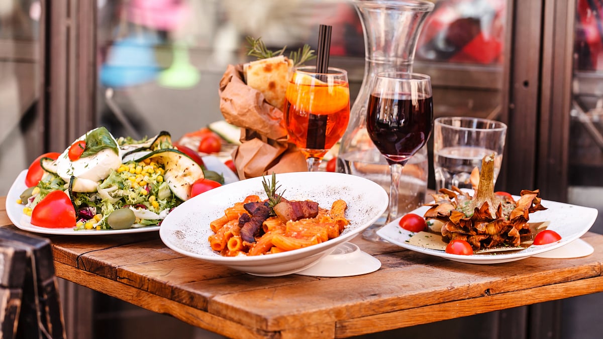 Food Trotter: Where To Binge In Worli & Lower Parel Right Now