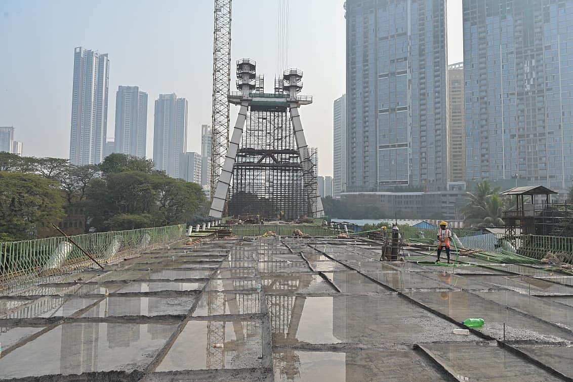 Mumbai Infra Update: Mahalaxmi Cable Stayed Flyover Takes Shape, BMC Sets October 2026 Deadline